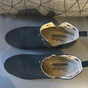 Skechers Black Suede Ankle Boots.